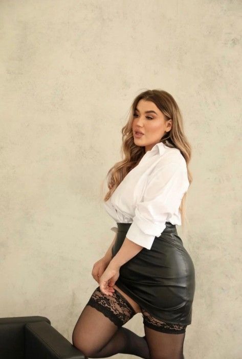 Индивидуалка Алиса ТРК Планета Фотография 