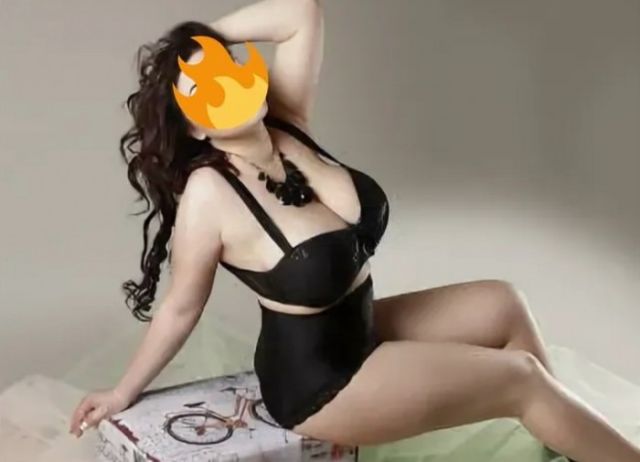 Индивидуалка Алина Округ Галле Фотография 